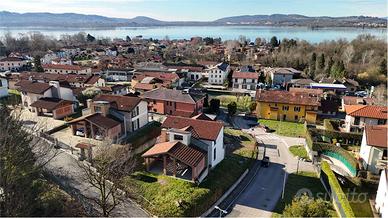 Villa esclusiva con vista lago