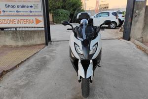 Bmw 650 sport km. 24.000 con due caschi bluetooth