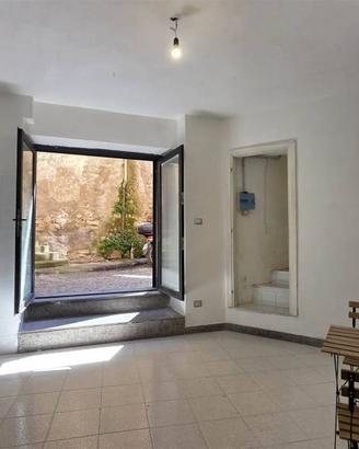 Immobile di 30 m² con 1 locale a Viterbo