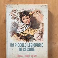 Libro vintage “Il piccolo legionario di Cesare”