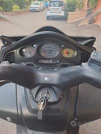 Honda Silver Wing 600 - 2006