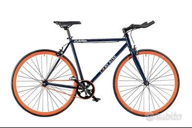 Bicicletta nuova inscatolata.