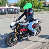 Triumph Speed triple 1050 r