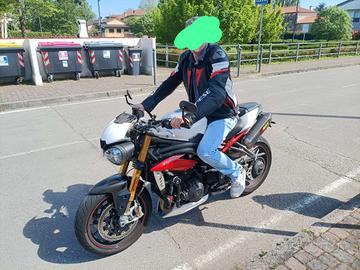 Triumph Speed triple 1050 r