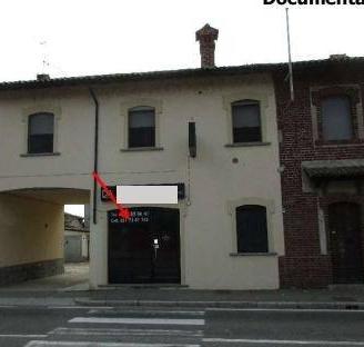 Negozio a Scaldasole, via Piave, 10, 3 locali