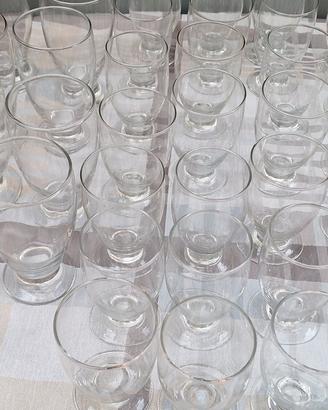 bicchieri acqua e vino 