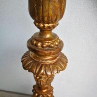 Candelabro antico da pavimento