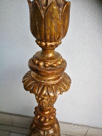 Candelabro antico da pavimento