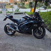 Suzuki Gsx R 750 K8 Yoshimura