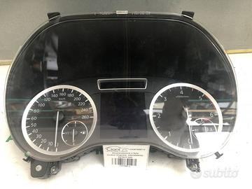 Quadro strumenti INFINITI Q30 15+