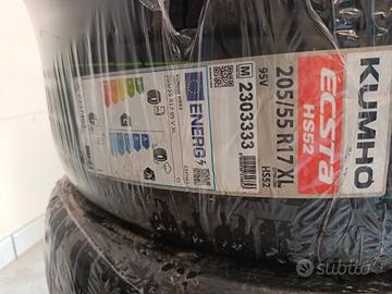 Gomme auto