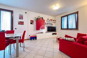 4 LOCALI A SAN GIOVANNI LUPATOTO