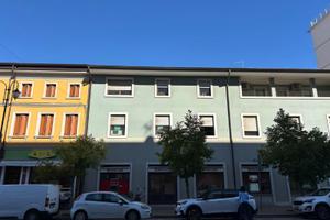 LOCALE USO UFFICIO DI 120 mq CON POSSIBILITA' D...