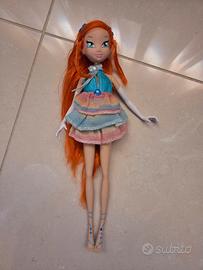 Bambola Bloom Winx Enchantix 
