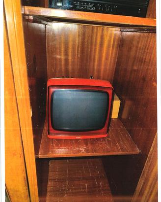 TELEVISIONE  BIANCO NERO PORATILE ANNI 70