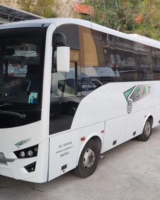 Isuzu Novo Ultra 5 EEV- Autobus turistico 30 posti