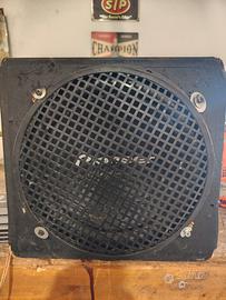 subwoofer e amplificarore