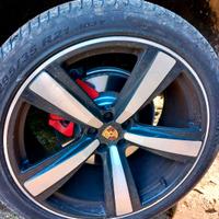 Cerchi più gomme nuove