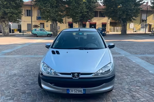 Peugeot 206 1.1 XT