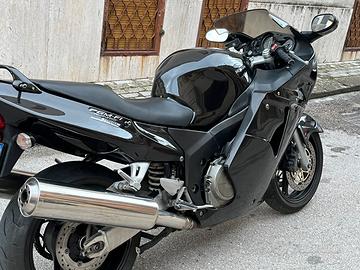 Honda cbr1100xx
