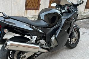 Honda cbr1100xx