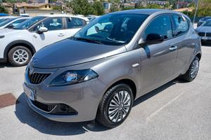 Lancia Ypsilon 1.0 HYBRID 70CV GOLD 2023