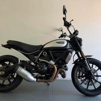 Ducati Scrambler 800 Icon Dark