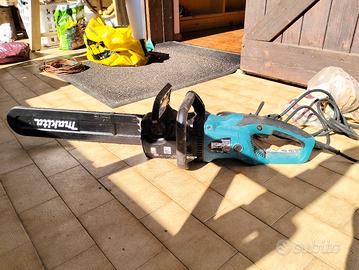 Motosega elettrica Makita