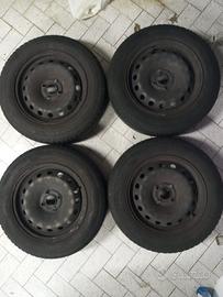 Cerchi e gomme fiat grande punto modello 2014