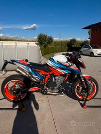 Ktm duke 890 r