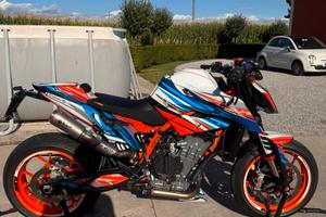 Ktm duke 890 r