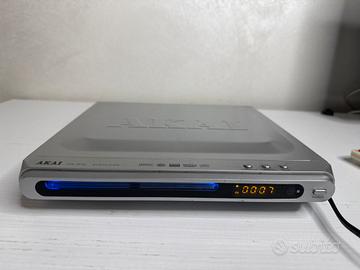 Lettore DVD AKAI TDX-7018 con telecomando