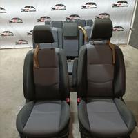 Set sedili in tessuto maza 5 1 facelift 2008-2010