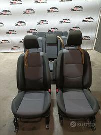 Set sedili in tessuto maza 5 1 facelift 2008-2010