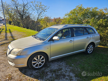 Toyota avensis 2.0 d4d Station Wagon