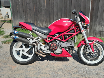 Ducati Monster S2R1000