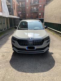 SKODA KAROQ 2.0 TDI Sportline 2024
