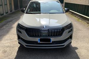 SKODA KAROQ 2.0 TDI Sportline 2024