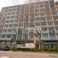 PRATICO 3 LOCALI IN ZONA SERVITISSIMA LIBERO SUBIT