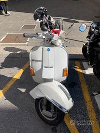 Vespa PX 125 Arcobaleno