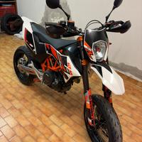 Ktm 690 smc r guidabile A2
