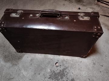 Valigia vintage anni '50/'60 in pelle marrone 