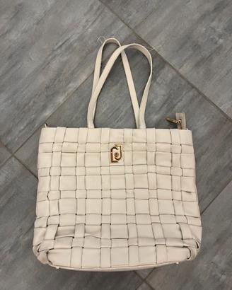 Borsa Liu jo panna