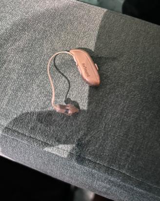 Apparecchio acustico