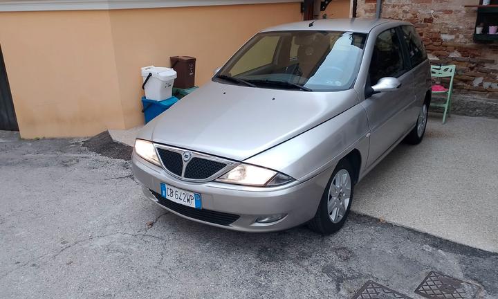 Lancia y elefantino 1.2