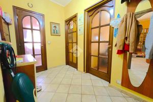 4 LOCALI A CARMAGNOLA