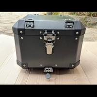 Bauletto topcase 48lt della Frenkcastle