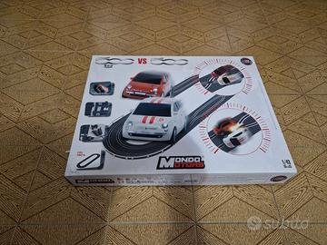 Mondo Motors 66011 - Fiat New 500 Pista Ovale