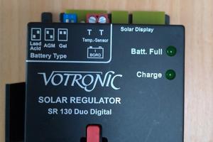 Centralina pannelli solari camper. Votronic SR130