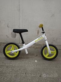 bicicletta senza pedali 